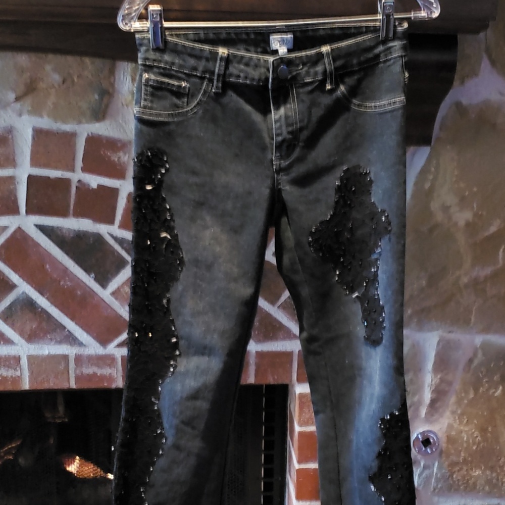 Cache jeans